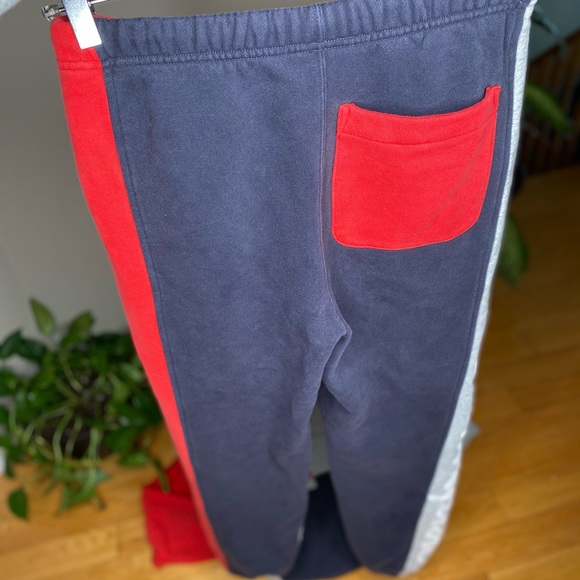 CHAMPION REVERSE WEAVE COLOURBLOCK TRACKSUIT - Picture 7 of 8